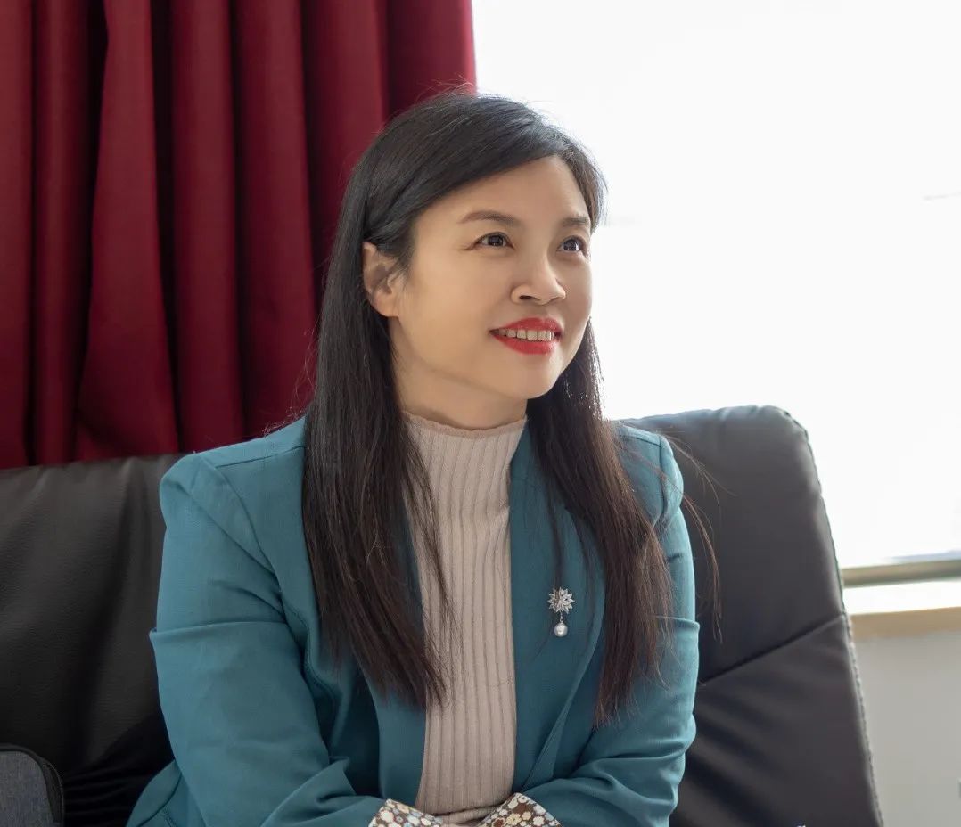 李培燕.jpg 图片